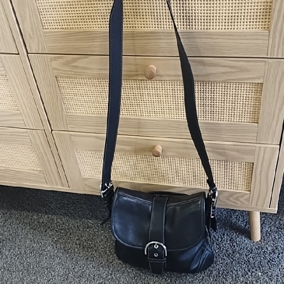 Coach Handbags - Coach Black Leather Shoulder Bag